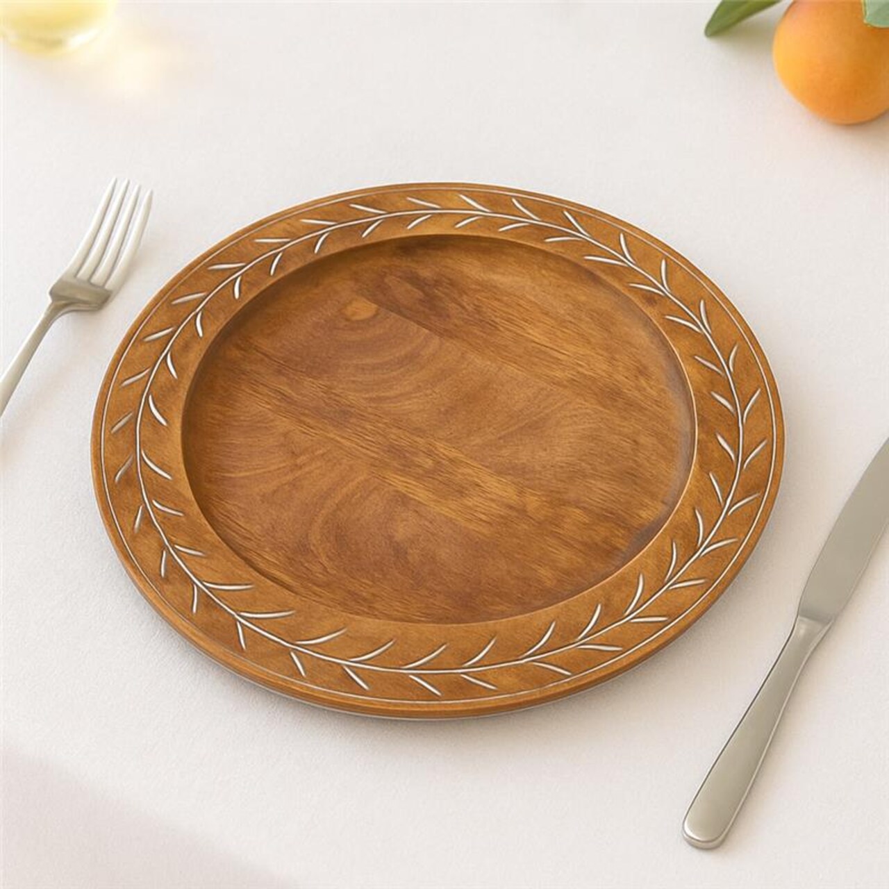 Handcrafted Natural Wood Charger Plate – Eco-Friendly Rustic 13-Inch Dinnerware Accent